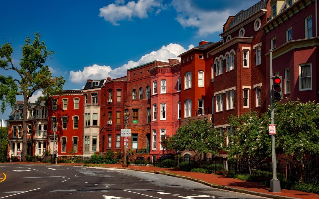 tips for staging and marketing a historic home